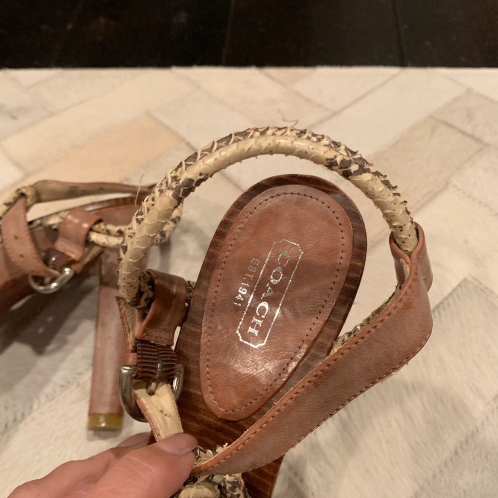 Coach sandals - Picture 3 of 3